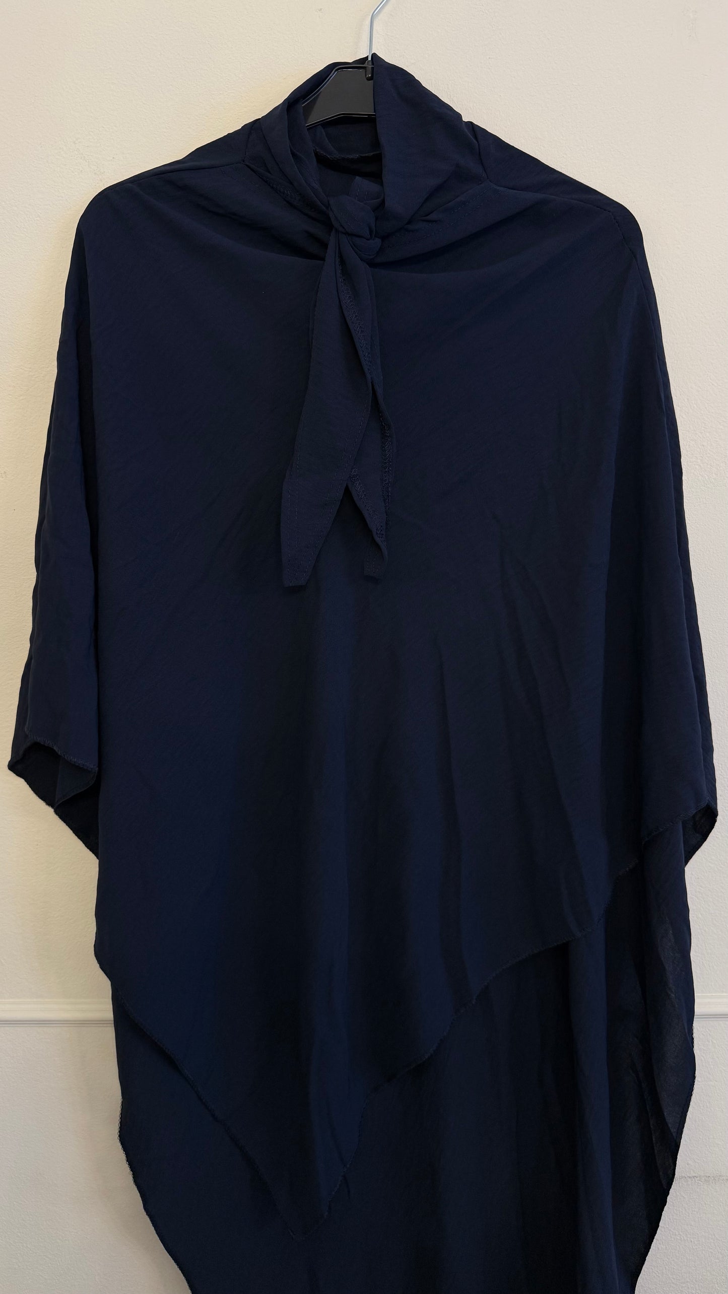 Tie-back khimaar jazz donkerblauw