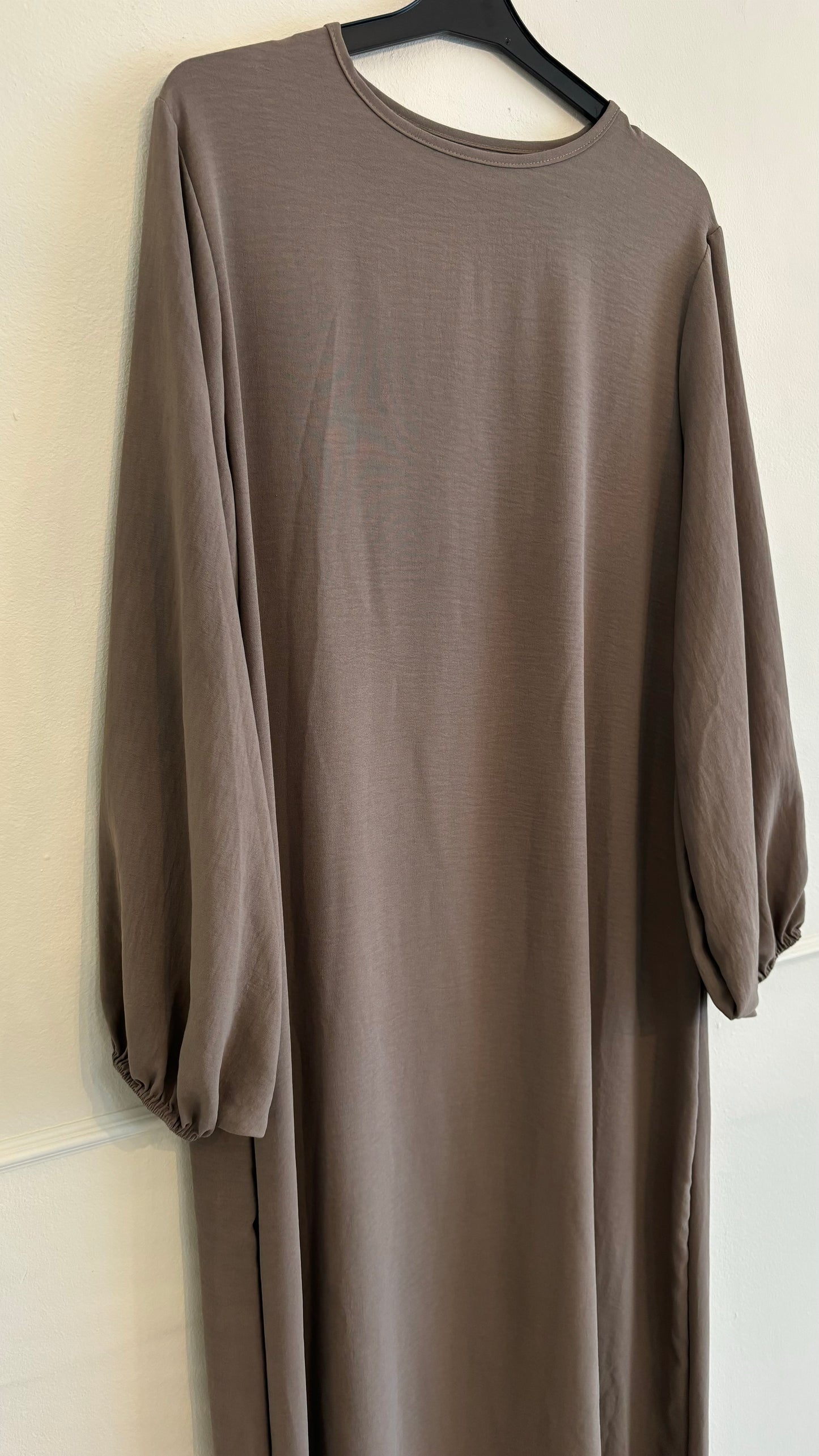 TALL abaya ballon jazz taupe